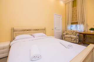 Апартаменты Avangard Sholom Aleichem Apartment Львов Апартаменты с 2 спальнями-12
