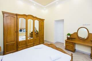 Апартаменты Avangard Sholom Aleichem Apartment Львов Апартаменты с 2 спальнями-18