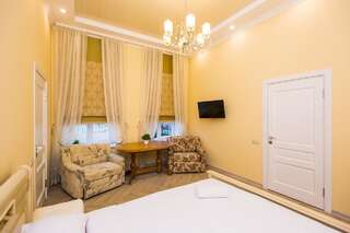 Апартаменты Avangard Sholom Aleichem Apartment Львов Апартаменты с 2 спальнями-3