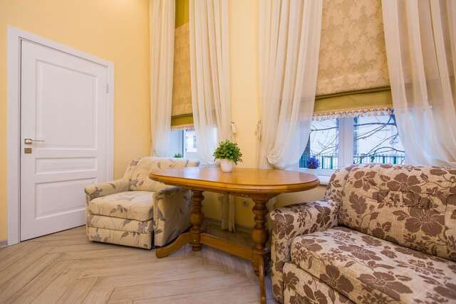 Апартаменты Avangard Sholom Aleichem Apartment Львов-13